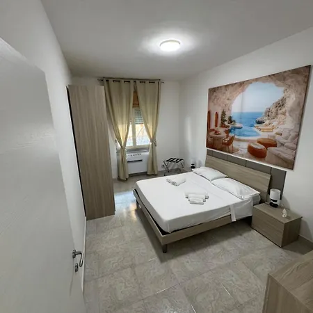De Rosa's Home1 *
